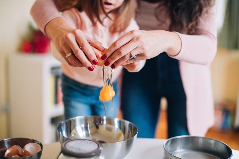 Easy Ideas For Cooking at Home With Kids