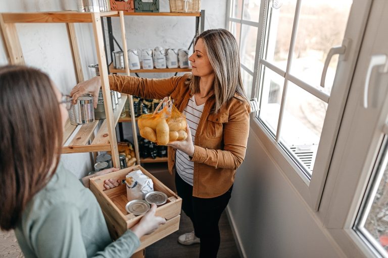 Pantry Labels: Five steps to a Pretty Pantry kitchen pantry