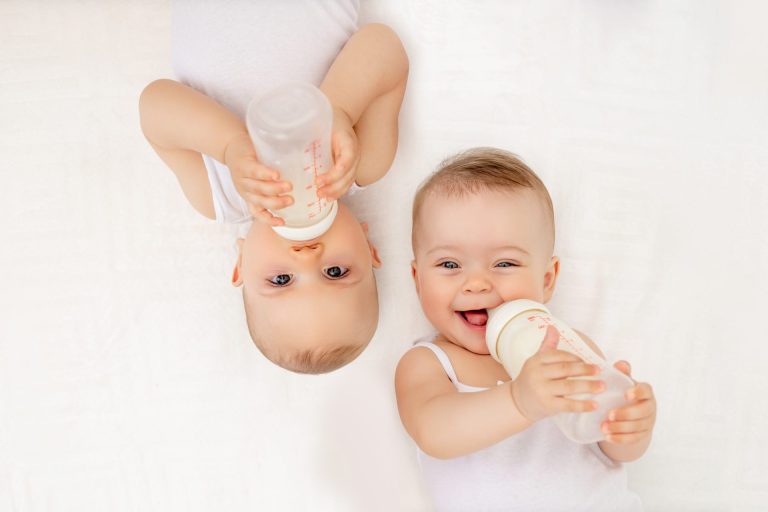 How to Properly Label Your Baby Bottles for Daycare